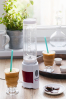 5. SMOOTHIE maker - výrobce: Concept, cena: 599 Kč, www.decodoma.cz  Univerzální mixér na koktejl, smoothie, proteinový nápoj nebo ledovou kávu. Sada obsahuje 4 plastové nádoby o objemu 500 ml, které slouží k mixování i konzumaci. Stačí odšroubovat a jít.