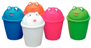Odpadkový koš Žába, objem 8 l, plast, cena 205 Kč, www.aldoshop.cz