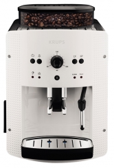 Krups Espresseria Automatic EA8105 Holdujete-li jako my v redakci kávě s našlehanou mléčnou pěnou, naučte se zacházet s tryskou. Trocha práce navíc však stojí za to super latte machiato, www.krups.cz