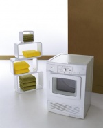 Kondenzační sušička AWZ 8676 (Whirlpool), novinka roku 2007, nový design, automaticky přizpůsobí cyklus sušení podle stupně vlhkosti a podle druhu tkaniny, kapacita 7 kg, vhodná i pro ložní prádlo, energetická třída B, cena 22 490 Kč, WHIRLPOOL