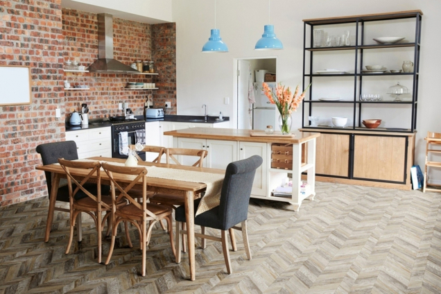 GERFLOR Texline, dekor 2018 Paris Pecan (Zdroj: GERFLOR)