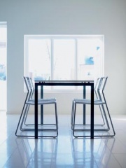 Jídelní stůl Mella (118 x 75 cm), 1 490 Kč (IKEA)