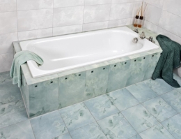 Vana Saniform Plus (Kaldewei), 180 x 80 cm, bílá, smalt, cena včetně nohou 10 090 Kč, 3otvorová vanová temostatická baterie Taron (Grohe), cena 71 515 Kč, KOZÁK BATH & INTERIOR