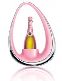 Chladič na šampaňské Veuve Clicquot Globalight, limitovaná edice, cena cca 68 000 Kč, Veuve Clicquot.