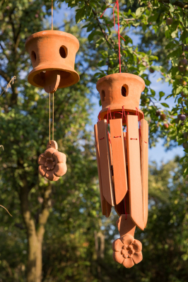 Keramický zvonek a keramochimes (Zdroj: Wienerberger)
