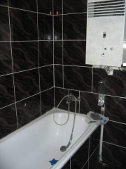 Na jednodušší práce si Vojta pozve na pomoc bratry a kamarády, ty složitější zásahy budou řešit řemeslníci