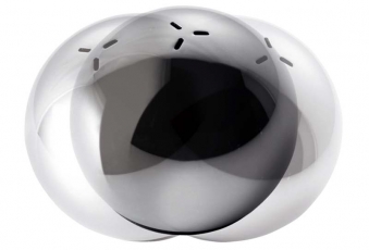 Slánka a pepřenka Balls (Menu, design Henriette Melchiorsen), nerez, plast, pryž, Ø 4,5 cm, cena 893 Kč, www.mhome.cz.
