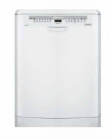 Volně stojící myčka GSF 7955 WH Touch (BAUKNECHT) je vybavená technologií Green Intelligence (senzory kontrolují a snižují spotřebu vody, energie a času na minimum), systémem mytí v páře AquaSteam, šířka 60 cm, energetická třída A+, kapacita 13 sad nádobí, 6 programů, cena 16 790 Kč, WHIRLPOOL.