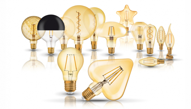 Série svítidel z Edice Vintage 1906, kterou představila společnost LEDVANCE, kombinuje moderní LED technologii s retro designem, odkazujícím na avantgardní styly 50., 60. a 70. let. Najdete v ní přes 30 modelů světelných zdrojů v pěti produktových řadách – Globe Glass, Cone Glass, Pipe, Carved Glass, Bubble Glass. Vybírat můžete z nejrůznějších typů, barev i tvarů žárovek. (Zdroj: LEDVANCE)
