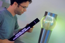 Hudební systém Music Spectrum, který mění intenzitu a podobu osvětlení podle zvolené hudby. Vize budoucnosti, PHILIPS