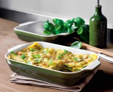 Keramická nádoba na zapékání lasagní (EMILE HENRY), cena (podle velikosti) od 895 Kč, VAŠE KUCHYNĚ.