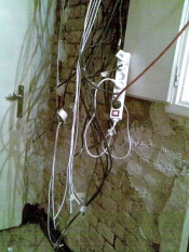 O samotné rozvody elektiky se postaral Ivanin manžel