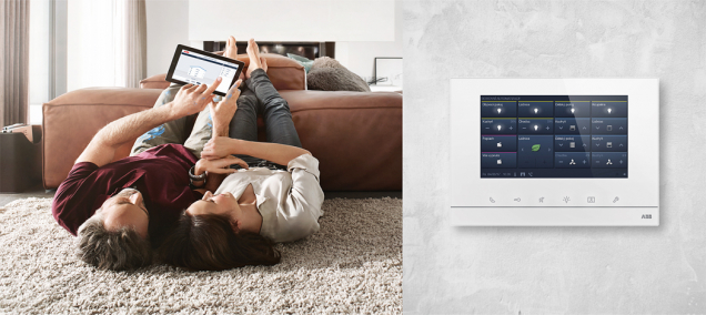 Osvětlení, vytápění, žaluzie, domovní telefon – to vše lze ovládat tabletem s ABB-free@home®. Je prozíravé už ve fázi elektroinstalace natáhnout ke klasickému silovému vedení i tzv. sběrnicový kabel, který umožní doplňování různých funkcí (ABB)