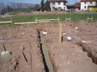 Více než čtrnáct dní se muselo čekat na zatvrdnutí betonu