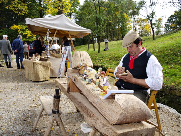 Muzeum pořádá v sezoně mnoho akcí. Kalendář najdete na stránkách www.muzeum-st.cz.