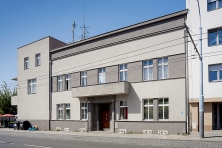 Informace o komentovaných prohlídkách Brummelova domu najdete na webu www.brummelhouse.cz.