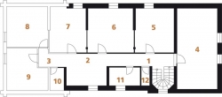 PODKROVÍ: 1 chodba, 2 galerie, 3 předsíň, 4 posilovna, 5-9 pokoj, 10 komora, 11 koupelna, 12 WC