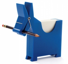 Kancelářský stojánek Morris Memo (Monkey Business), design Yaacov Kaufman, čtyři barevná provedení, materiál plast, velikost 13,5 x 3 x 15 cm, cena 265 Kč, www.naoko.cz