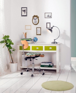 Dekorativní samolepicí rámečky na stěnu Frames (Komar), cena 390 Kč/6 ks, www.tapety-samolepky.cz