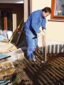 Za první stupeň si opět nasypete podkladovou vrstvu a řádně ji upěchujete