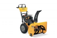 Dvoustupňová sněhová fréza Snow Blizzard zvládne i drsnější podmínky na horách. Výkon silného čtyřtaktního motoru je 8,5 HP (6,2 kW), hmotnost 100 kg, šíře záběru 69 cm. Cena 39 900 Kč (STIGA)