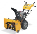 Dvoustupňová sněhová fréza Snow Flake se čtyřtaktním motorem o výkonu 8,5 HP (6,2 kW) má hmotnost 100 kg a šíři záběru 69 cm. Cena 44 900 Kč (STIGA)