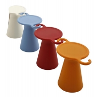 SOS (design Josh Owen, Casamania by Frezza), polyetylen, průměr sedadla 44 cm, výška 44 cm, LINEA PURA