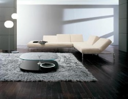 Sedací souprava Space od firmy Bonaldo, design J. Armgardt. Složeno z modulů Space 2, Space 3 a Space Angolo, celkový rozměr 313 x 261 cm, hloubka 118 cm, základna (podnoží) v chromu, cena (v látce nejvyšší kvality) 174 097 Kč, LIVING SPACE