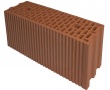 Cihelné příčkové zdivo Supetherm P+D má výškový modul 25 cm (238 mm cihelný blok + 12 mm malta). Tloušťka zdiva je 65, 80, 115, 140 nebo 175 mm. Maltují se pouze vodorovné spáry, svislé jsou vzájemně spojeny na pero a drážku. Pevnost příčkových bloků se pohybuje podle tloušťky od 10 do 15 MPa, vážená vzduchová neprůzvučnost s oboustrannou omítkou tloušťky 15 mm je 37-45 dB. U střední tloušťky zdiva (Supetherm 11,5 P+D) potřebujete na jeden metr čtvereční 8 kusů příčkovek, cena bez DPH je 314 Kč/metr čtvereční