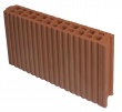Cihelné příčkové zdivo Supetherm P+D má výškový modul 25 cm (238 mm cihelný blok + 12 mm malta). Tloušťka zdiva je 65, 80, 115, 140 nebo 175 mm. Maltují se pouze vodorovné spáry, svislé jsou vzájemně spojeny na pero a drážku. Pevnost příčkových bloků se pohybuje podle tloušťky od 10 do 15 MPa, vážená vzduchová neprůzvučnost s oboustrannou omítkou tloušťky 15 mm je 37-45 dB. U střední tloušťky zdiva (Supetherm 11,5 P+D) potřebujete na jeden metr čtvereční 8 kusů příčkovek, cena bez DPH je 314 Kč/metr čtvereční