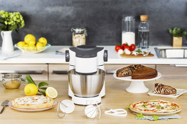 1. CENA: Kuchynský robot „Wizzo“ od Tefal v hodnote 205 €, ktorý uľahčí pečenie, hravo pripraví cesto na koláč, tortu, pizzu, čokoládovú penu alebo kysnuté koláče.