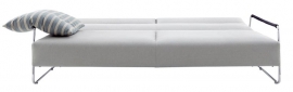 Sofa Janus (Ligne Roset), design Pascal Mourgue, orientační cena od 85 000 Kč, LIGNE ROSET