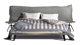 Postel Cloudscape (Moroso) je dalším produktem, který vznikl ze spolupráce s módní značkou Diesel, cena od 91 728 Kč, KONSEPTI