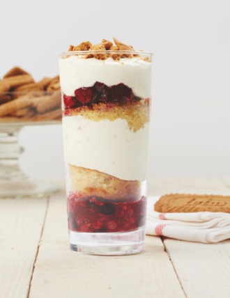 Piškotový dezert trifle