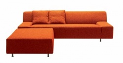 Pohovka Van (Ferlea), snímatelné potahy i kůže, cena za sofa od 60 000 Kč, MO