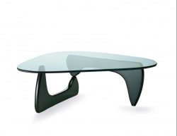 Coffee table, design Isamu Noguchi, Vitra, 1944