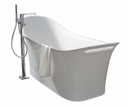 Akrylátová vana Axor Urquiola (Axor Hansgrohe), design Patricia Urquiola, délka 180 cm, cena 221 100 Kč, EIM UNIVERS