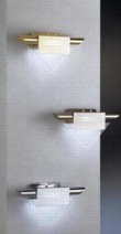  Nástěnné svítidlo GKS se vyrábí v provedení leštěná a matná mosaz, chrom a matný nikl v kombinaci se satinovaným sklem, 370 x 90 cm, LUMINEX 
