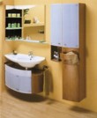  Ukázkové vybavení koupelny úložnými moduly obsahuje jiná varianta programu Dahlia (CERAMICA DOLOMITE). Sestava na snímku bude stát cca 207 000 Kč, BATH 