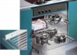  Kuchyňská sestava SieMatic 6006 získala cenu za design. K jejímu technicistnímu vzhledu navrhl architekt na zeď betonovou stěrku 