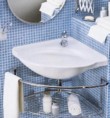  Kolekce umyvadel Riviera (Ideal Standard). Rozměr rohového  60 x 60 cm, cena 11 560 Kč, s odkládacími plochami 105 x 54 cm, cena 13 500 Kč 