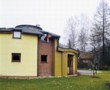  Na první pohled nenápadný dům skrývá elegantní a prostorný interiér 