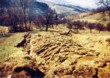  Sesuv - tento svah není protierozní geotextilie schopna ochránit 