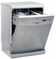  LCD televizor TX-15LV1 (Panasonic), se zabudovaným DVD přehrávačem, širokoúhlá obrazovka, úhlopříčka 38,4 cm, cena 59 995 Kč, k dostání v síti elektro 