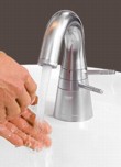  Stojánková umyvadlová baterie F1 (design F. A. Porsche), cena 26 180 Kč, GROHE 