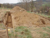 Bagr měl vykopané základy za pouhé tři hodiny práce