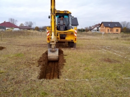 Ivča se pustila do stavby vlastního domu, jako první přišly na řadu základy